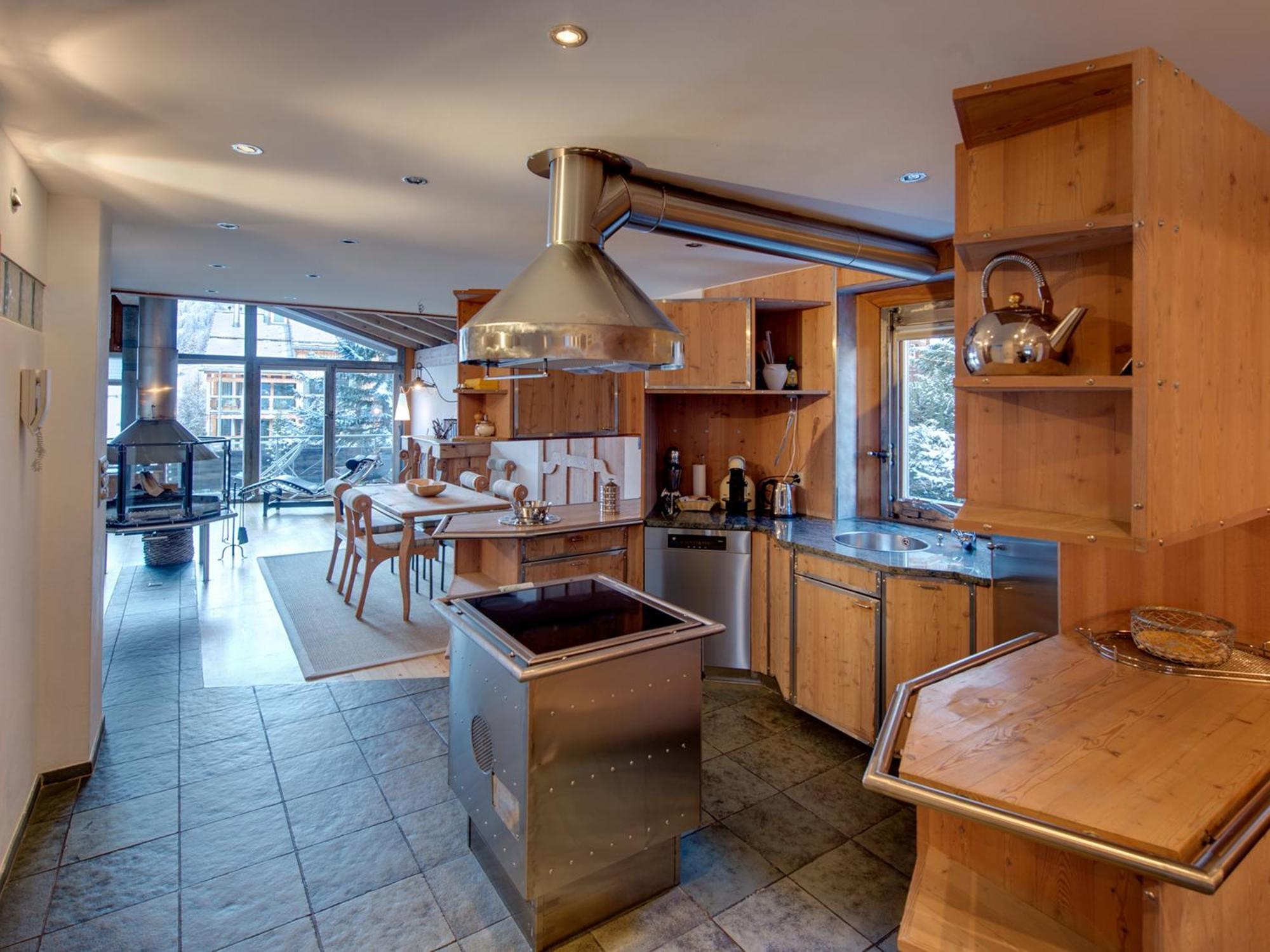 Backstage Hotel Serviced Apartments Zermatt Esterno foto